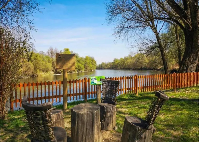 Βίλα Near Sandy *